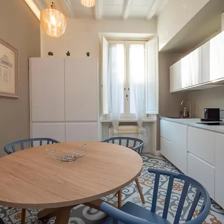 Xenia - 2 In Via Paolo Sarpi 12 * 밀라노